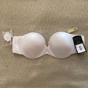 🤍NWT multi-way Maidenform bra